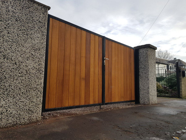 Tall Metal Framed Timber Driveway Gates