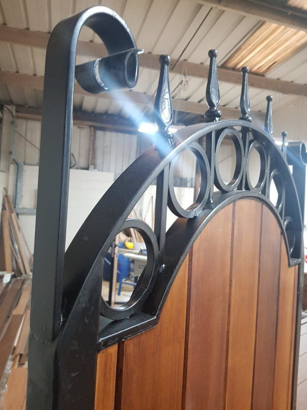 Tall Metal Framed Timber Side Gate with Circle Feature