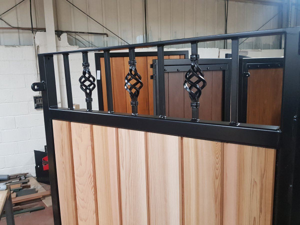 Metal Framed Side Gate with Diamond Feature